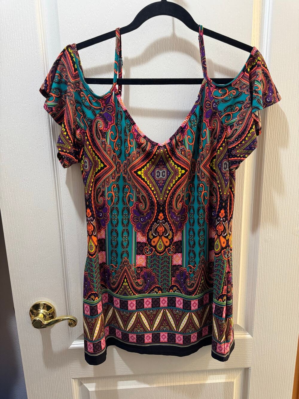 VENUS Paisley Cold Shoulder Blouse Size Large Boho Multicolor Stretch Tunic Top